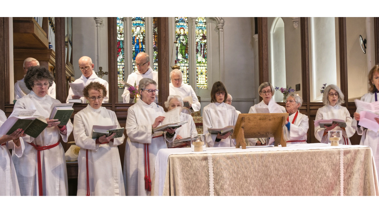 HT Choir 100 x 900 px Web